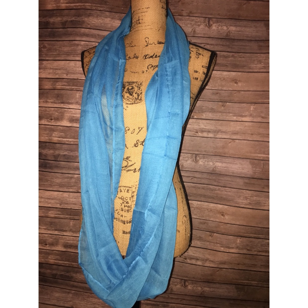 🧣Loop Scarf - Picture 2 of 5